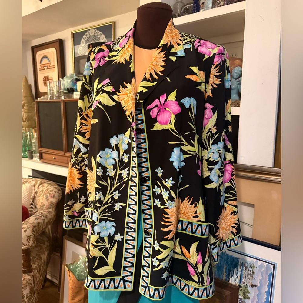 Averardo Bessi 100% Silk Floral Women's Blouse with Multicolor Design